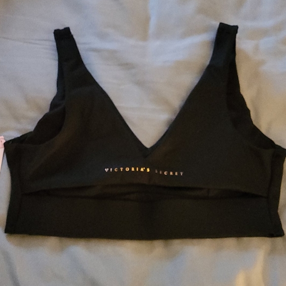 Victoria Secret Sports Bra - Picture 2 of 4